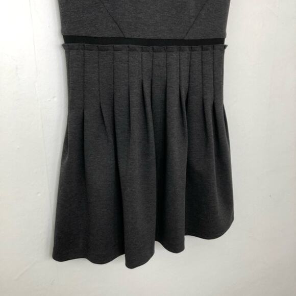 Rebecca Taylor Crew Neck Pleated Black Gray Ponte Mini Dress Size 0 - Picture 6 of 14